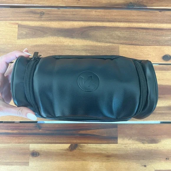 Rado Black Toiletry Bag with Zipper Closure - Picture 6 of 8